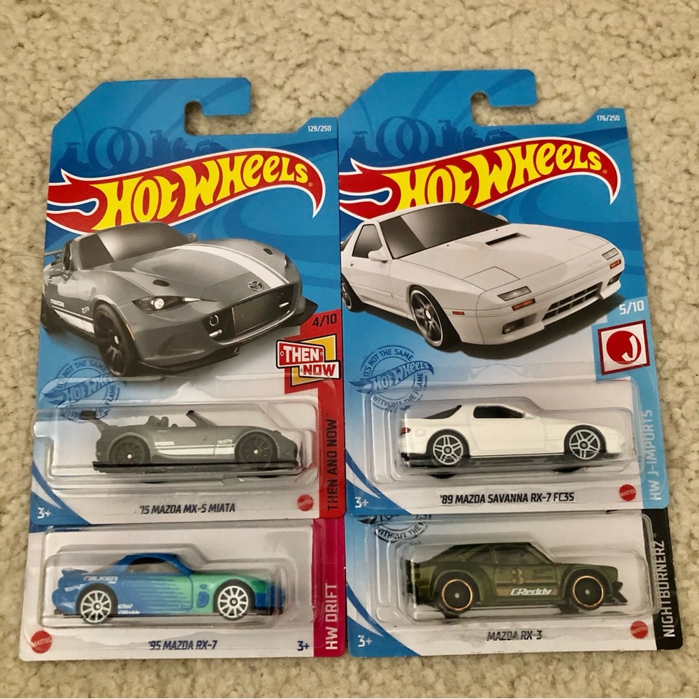 Hot Wheels Mazda Set (4)